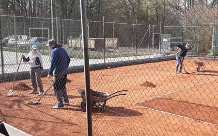 Plätze instandsetzen